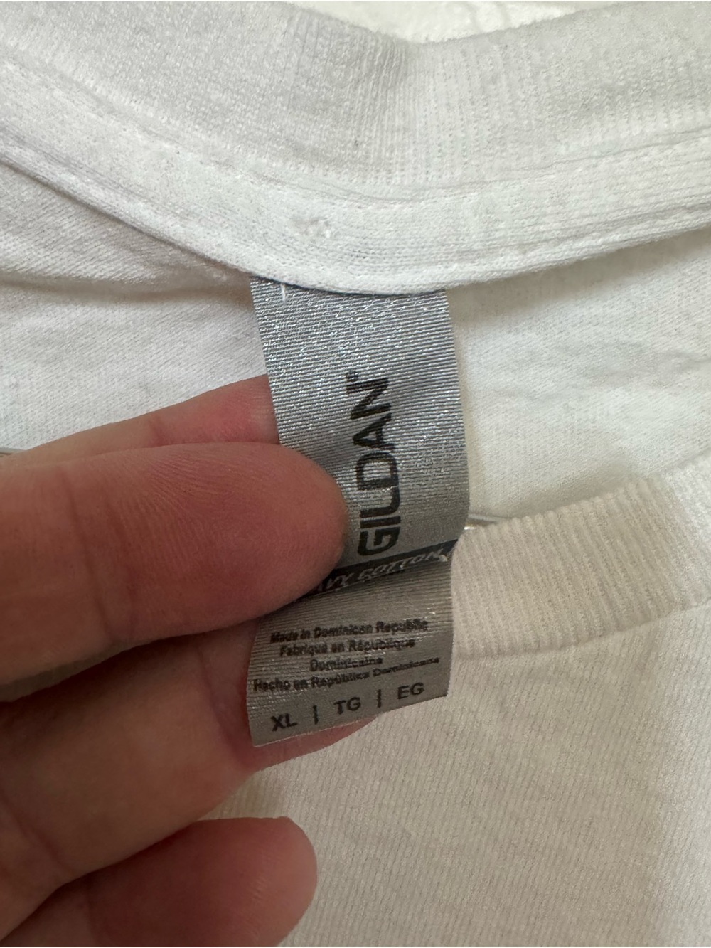 Gildan White Retro 90s FRIENDS TV Show NYC Adult XL T-Shirt - Picture 3 of 4